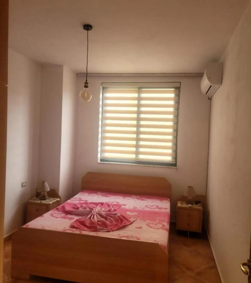 Summer Apartment! Durrës 아파트