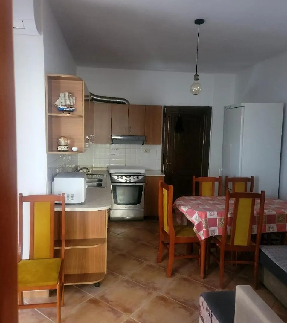 Summer Apartment! Durrës